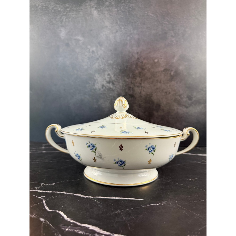 VTG Noritake Remembrance Round 9in Covered Vegetable Serving Bowl